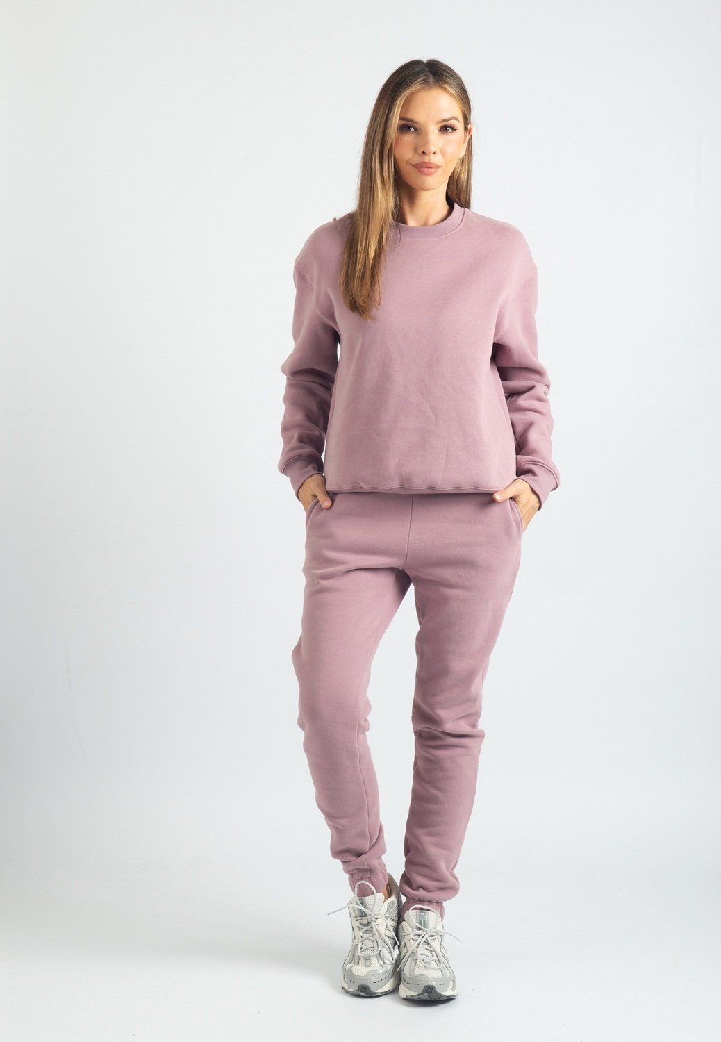 Harper Branded Sweatshirt (Dusty Pink)
