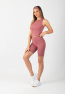 Serenita Shorts 8" (Berry)